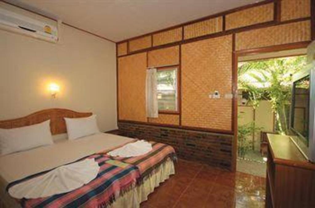 Oyo 681 Paradise Hotel Ao Nang Exterior photo