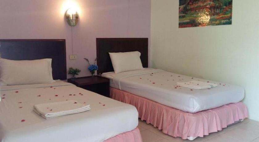 Oyo 681 Paradise Hotel Ao Nang Exterior photo
